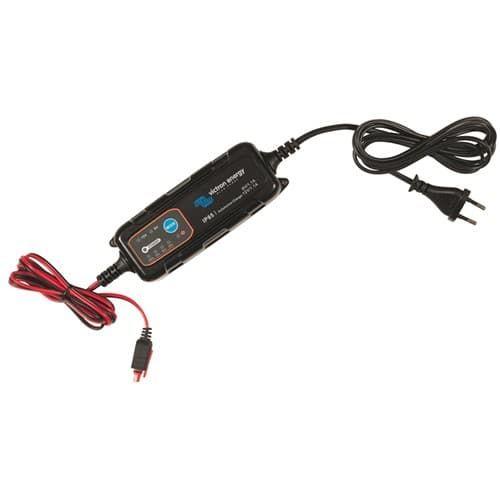 Victron IP65 Charger 6V/12V-1 1A BPC120180034R